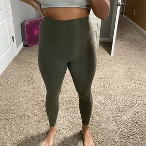 lululemon align leggings. 28 inch
